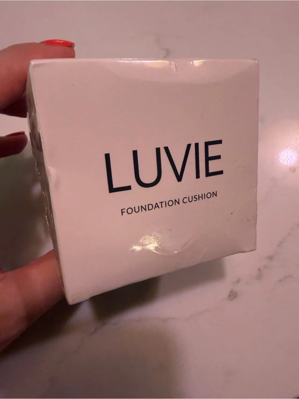 Luvie Foundation Cushion - Ivory Shade